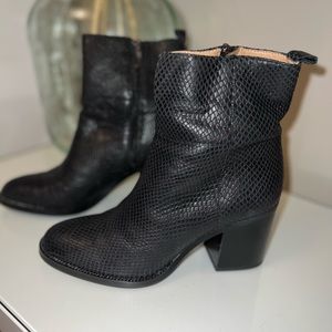 Gently used Leather Franco Sarto Booties Size 7.5